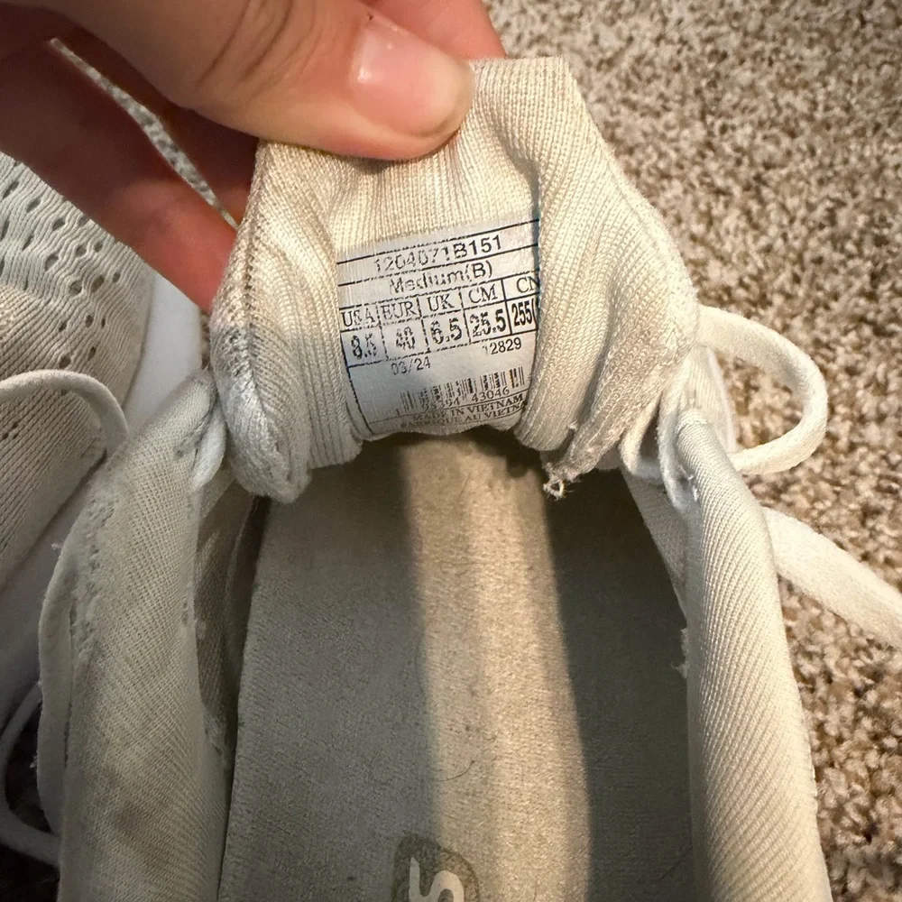 Brooks ghost 16